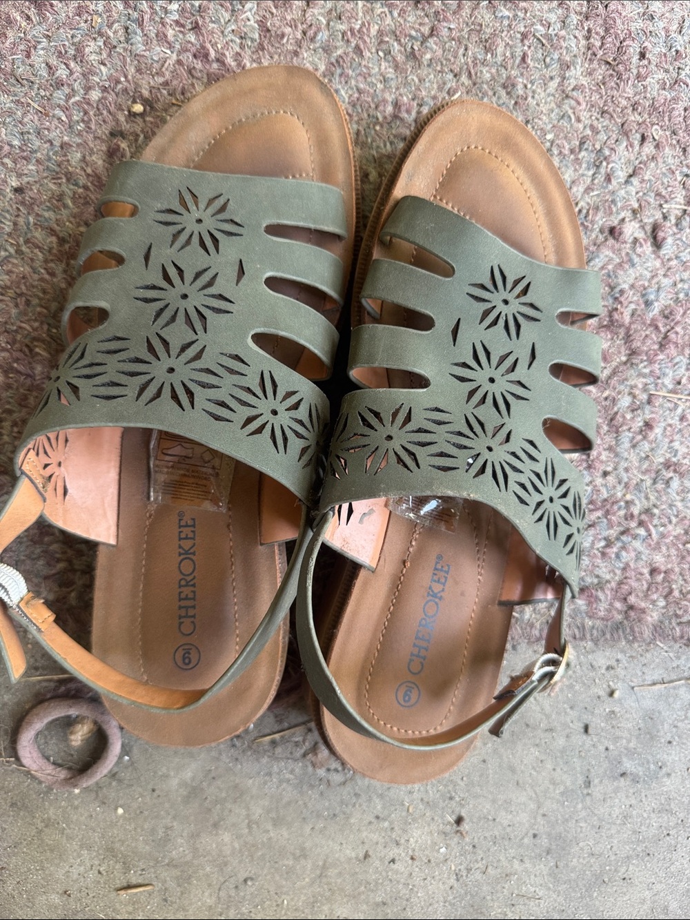 Cherokee Sandles